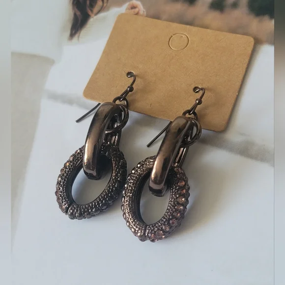 COLDWATER CREEK Chocolate Chain Link Earrings - Picture 5 of 5